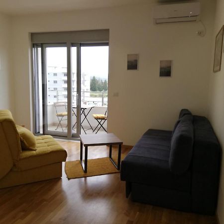 Gina And Nia Apartments Ulcinj Bagian luar foto